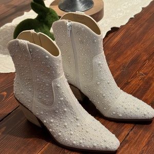 Blue by Betsey Johnson Diva Boots - Brand New